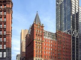 ‏هتلی لوکس به قدمت 135 سال در نیویورک