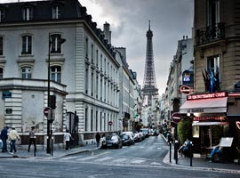 در زیباترین خیابانهای پاریس قدم بزنید