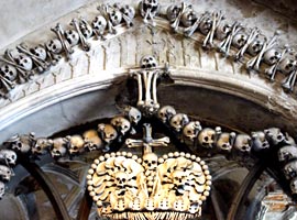 کلیسای استخوانها ، جاذبه ای عجیب در چک