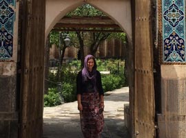 ماجرای سفر توریست هلندی به ایران با ماشین غریبه ها