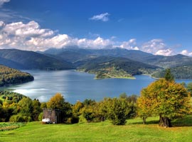 ده دریاچه زیبا و مشهور در رومانی ‏
