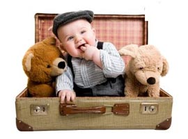  کودک زیر سه سال در سفر چه می خواهد؟ 