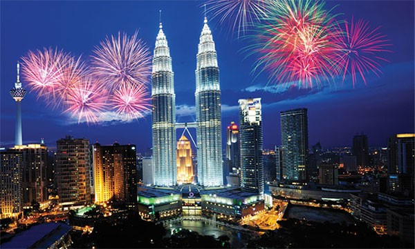 کاهش بی‌سابقه سفر گردشگران به مالزی